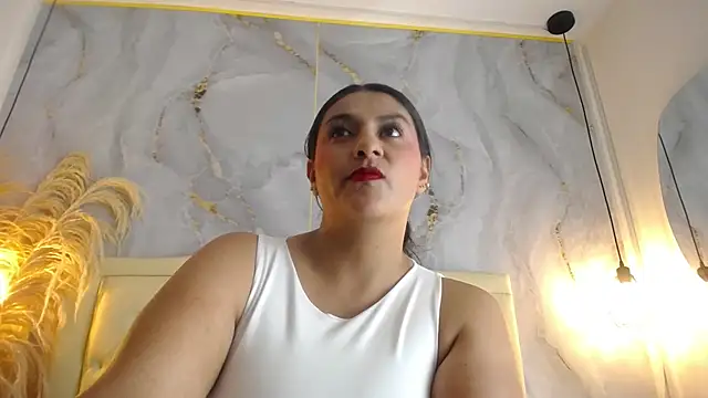 Snapshot of Samy_moore14 chatting on 11/29/25, 02:42 Samy moore14 online show from 11/29/25, 02:42