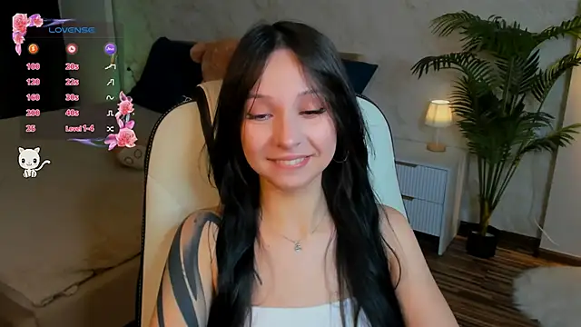 StarlitFairy online show from 10/08/25, 05:38