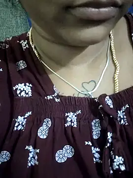 sweetqueen143 online show from 09/24/25, 01:25