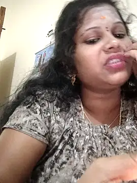 sweetqueen143 online show from 09/30/25, 03:28