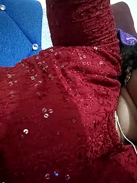 sweetqueen143 online show from 10/08/25, 03:53