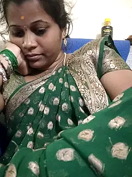 sweetqueen143 online show from 01/09/26, 04:10