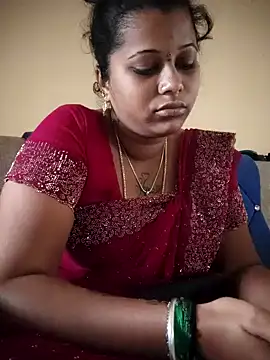 sweetqueen143 online show from 01/12/26, 04:50