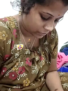 sweetqueen143 online show from 02/22/26, 07:01