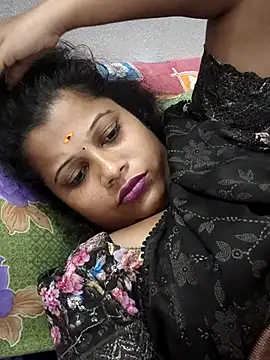 sweetqueen143 online show from 02/24/26, 07:23