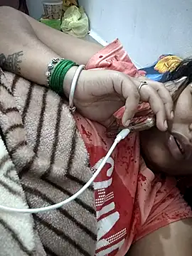 sweetqueen143 online show from 03/12/26, 04:29