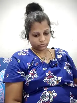 sweetqueen143 online show from 04/06/26, 05:14