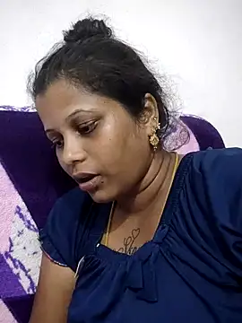 sweetqueen143 online show from 05/02/26, 03:28