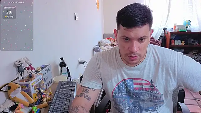 Snapshot of ryden_01 chatting on 02/26/26, 08:08 ryden 01 online show from 02/26/26, 08:08