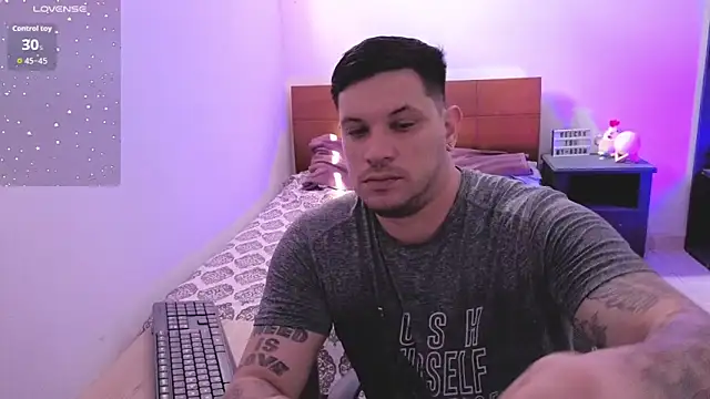 ryden 01 online show from 04/18/26, 03:38