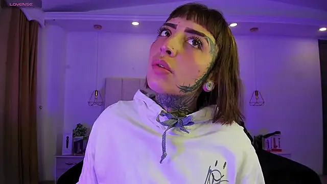 Snapshot of Gyal_8_ chatting on 01/10/26, 03:08 Gyal 8 online show from 01/10/26, 03:08