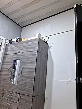 Snapshot of Gyal_8_ chatting on 02/02/26, 04:11 Gyal 8 online show from 02/02/26, 04:11