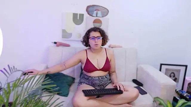 dirty feelena online show from 10/19/25, 05:46