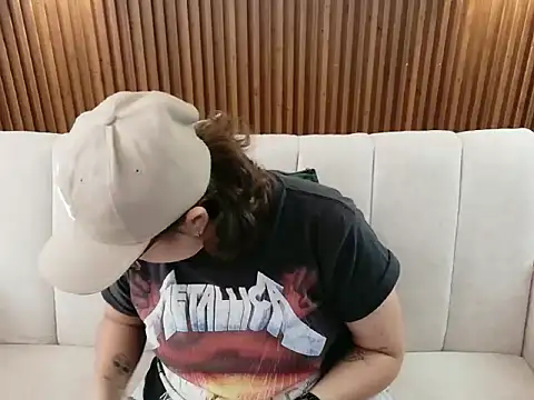 dirty feelena online show from 02/13/26, 04:25