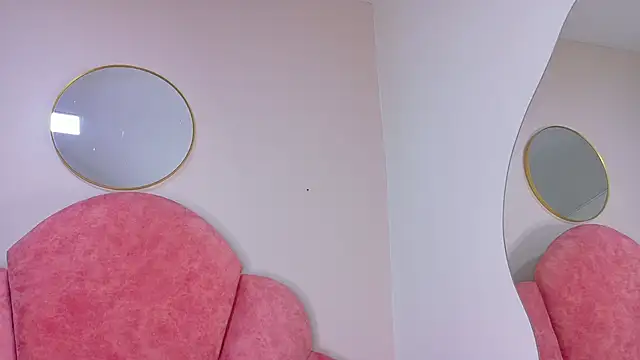 Snapshot of MyApril__ chatting on 02/14/26, 12:35 MyApril online show from 02/14/26, 12:35