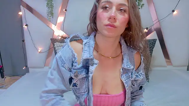 MyApril   online show from 03/03/26, 12:00