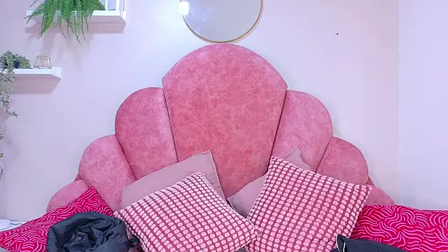 MyApril   online show from 03/20/26, 11:37