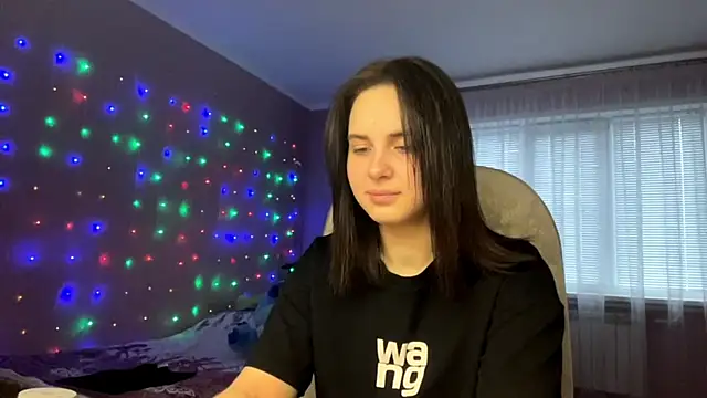 MollyPartey online show from 10/20/25, 06:36