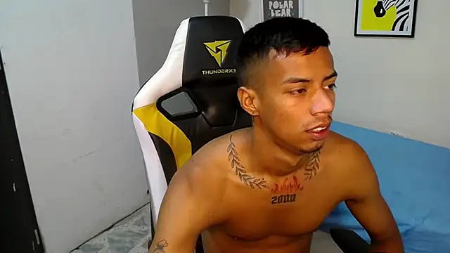 Snapshot of Nando_coll chatting on 10/23/25, 11:31 Nando coll online show from 10/23/25, 11:31