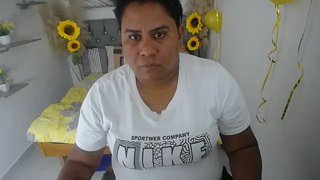 Snapshot of hotlesby_valery chatting on 09/24/25, 06:55 hotlesby valery online show from 09/24/25, 06:55