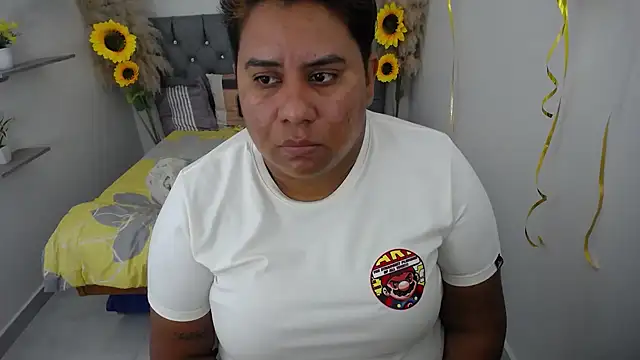 Snapshot of hotlesby_valery chatting on 10/02/25, 12:23 hotlesby valery online show from 10/02/25, 12:23