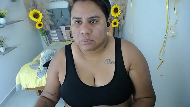 Snapshot of hotlesby_valery chatting on 10/06/25, 07:11 hotlesby valery online show from 10/06/25, 07:11