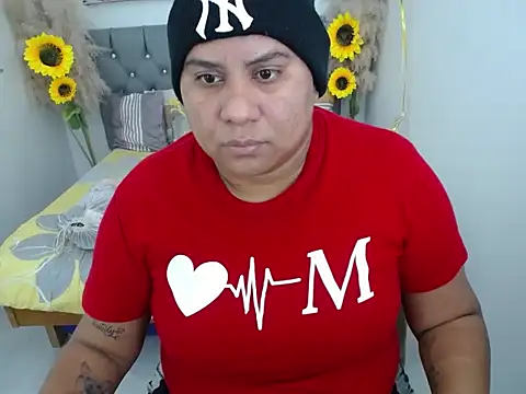 Snapshot of hotlesby_valery chatting on 10/29/25, 11:56 hotlesby valery online show from 10/29/25, 11:56