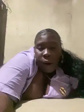 Snapshot of CarolinaGomez_ chatting on 11/27/25, 05:09 CarolinaGomez online show from 11/27/25, 05:09