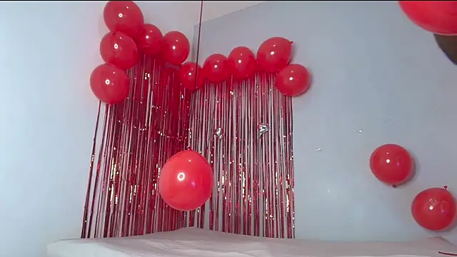 Snapshot of CarolinaGomez_ chatting on 02/12/26, 07:42 CarolinaGomez online show from 02/12/26, 07:42