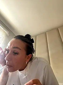 Scotishminx25 online show from 10/23/25, 01:10