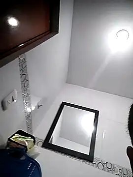 Snapshot of Mohamedxxx13 chatting on 09/27/25, 07:52 Mohamedxxx13 online show from 09/27/25, 07:52