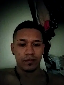 Snapshot of Mohamedxxx13 chatting on 09/29/25, 03:17 Mohamedxxx13 online show from 09/29/25, 03:17