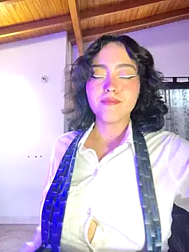 Grecia  x online show from 09/23/25, 08:23