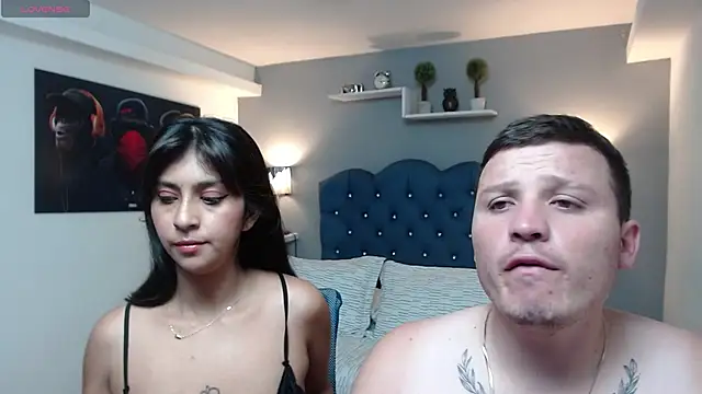 Snapshot of scarlett_and_justin chatting on 10/14/25, 04:13 scarlett and justin online show from 10/14/25, 04:13