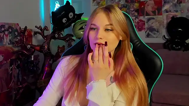 AriaWell online show from 10/27/25, 06:01