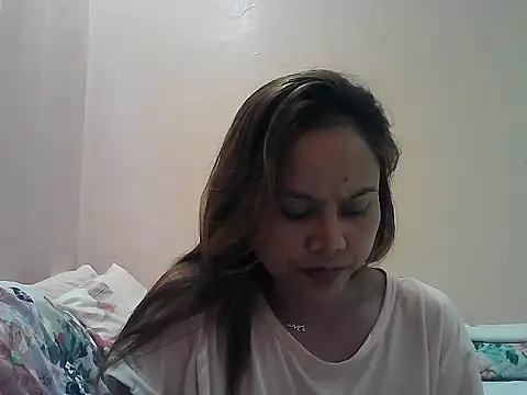 Snapshot of Amarrahlyn chatting on 09/28/25, 05:13 Amarrahlyn online show from 09/28/25, 05:13