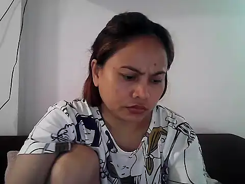 Amarrahlyn online show from 12/04/25, 11:46