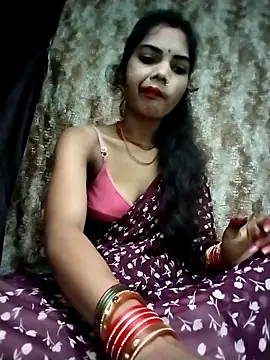 Snapshot of PRACHI-743 chatting on 10/27/25, 01:20 PRACHI-743 online show from 10/27/25, 01:20