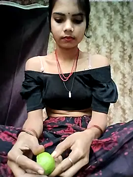 Snapshot of PRACHI-743 chatting on 11/21/25, 01:59 PRACHI-743 online show from 11/21/25, 01:59