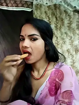 Snapshot of PRACHI-743 chatting on 11/28/25, 02:14 PRACHI-743 online show from 11/28/25, 02:14