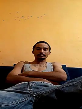 Snapshot of Mks_36 chatting on 11/11/25, 02:55 Mks 36 online show from 11/11/25, 02:55