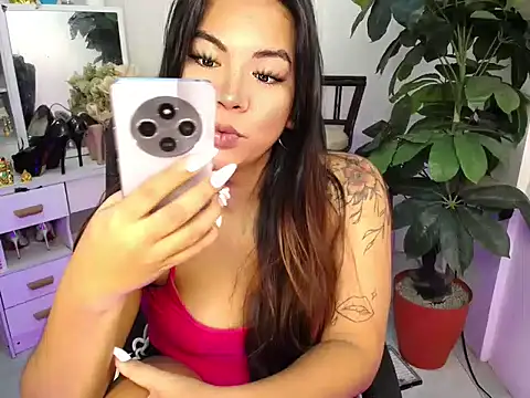 Snapshot of AngelitaDeputouch chatting on 11/09/25, 11:03 AngelitaDeputouch online show from 11/09/25, 11:03