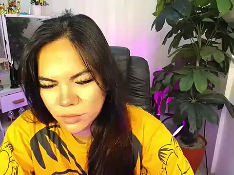 Snapshot of AngelitaDeputouch chatting on 11/23/25, 09:47 AngelitaDeputouch online show from 11/23/25, 09:47