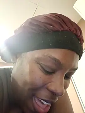 champaigncork online show from 12/18/25, 07:31