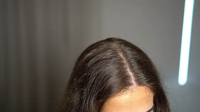 Snapshot of Peachxlush chatting on 11/09/25, 11:52 Peachxlush online show from 11/09/25, 11:52