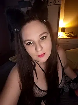 Snapshot of Michaela1994 chatting on 10/26/25, 02:39 Michaela1994 online show from 10/26/25, 02:39
