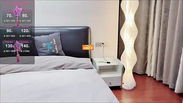 nuan-nuan- online show from 11/26/25, 09:27