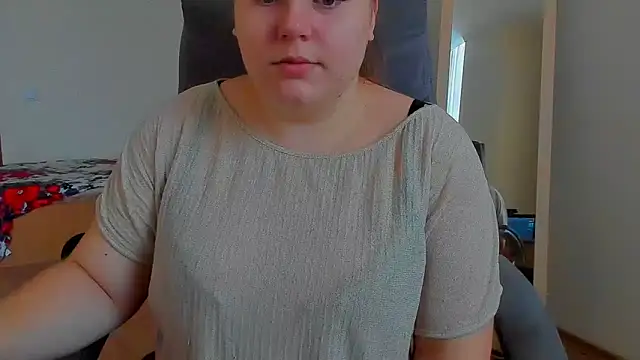 Snapshot of Liza-Mendez chatting on 11/18/25, 06:07 Liza-Mendez online show from 11/18/25, 06:07