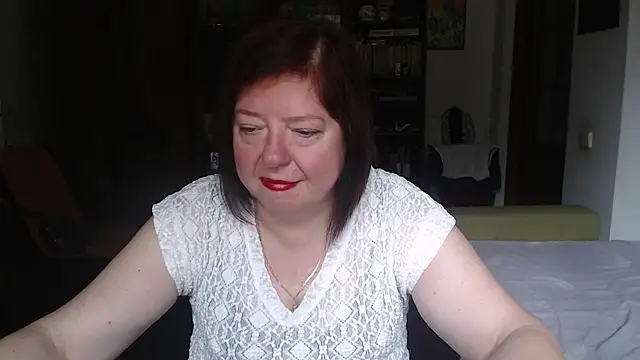 Snapshot of Violet_Pulse chatting on 07/17/26, 08:21 Violet Pulse online show from 07/17/26, 08:21