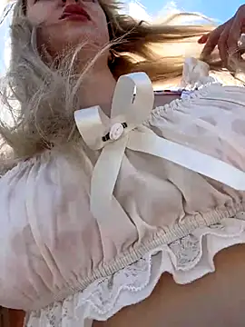 RonnieKiss online show from 11/15/25, 03:59